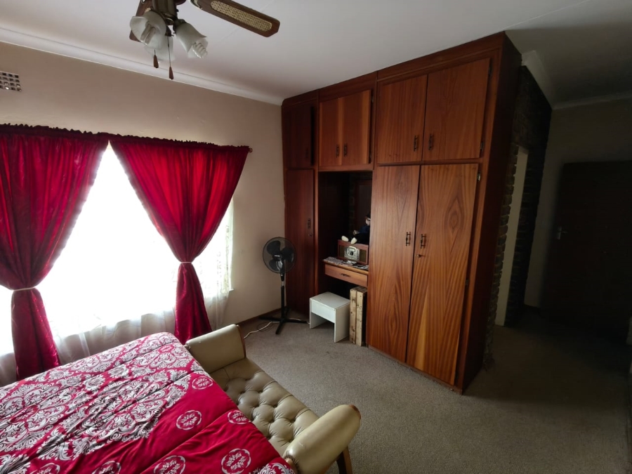 4 Bedroom Property for Sale in Protea Park North West